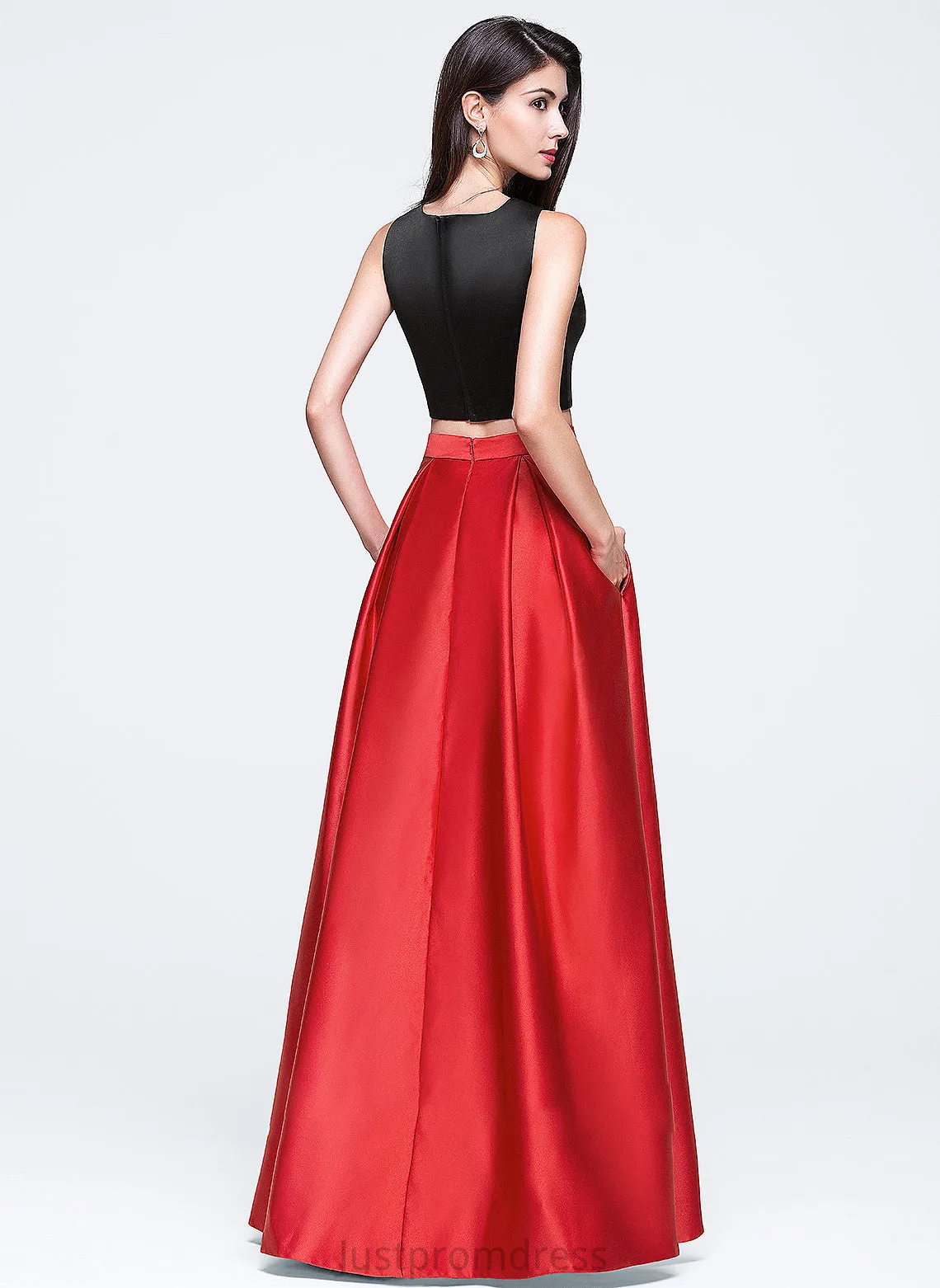 Ball-Gown/Princess With Neck Scoop Prom Dresses Satin Pockets Carolina Floor-Length