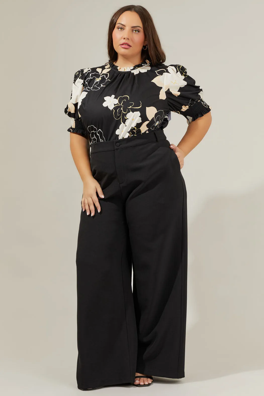 Cairan Rose Baretta Short Sleeve Blouse Curve
