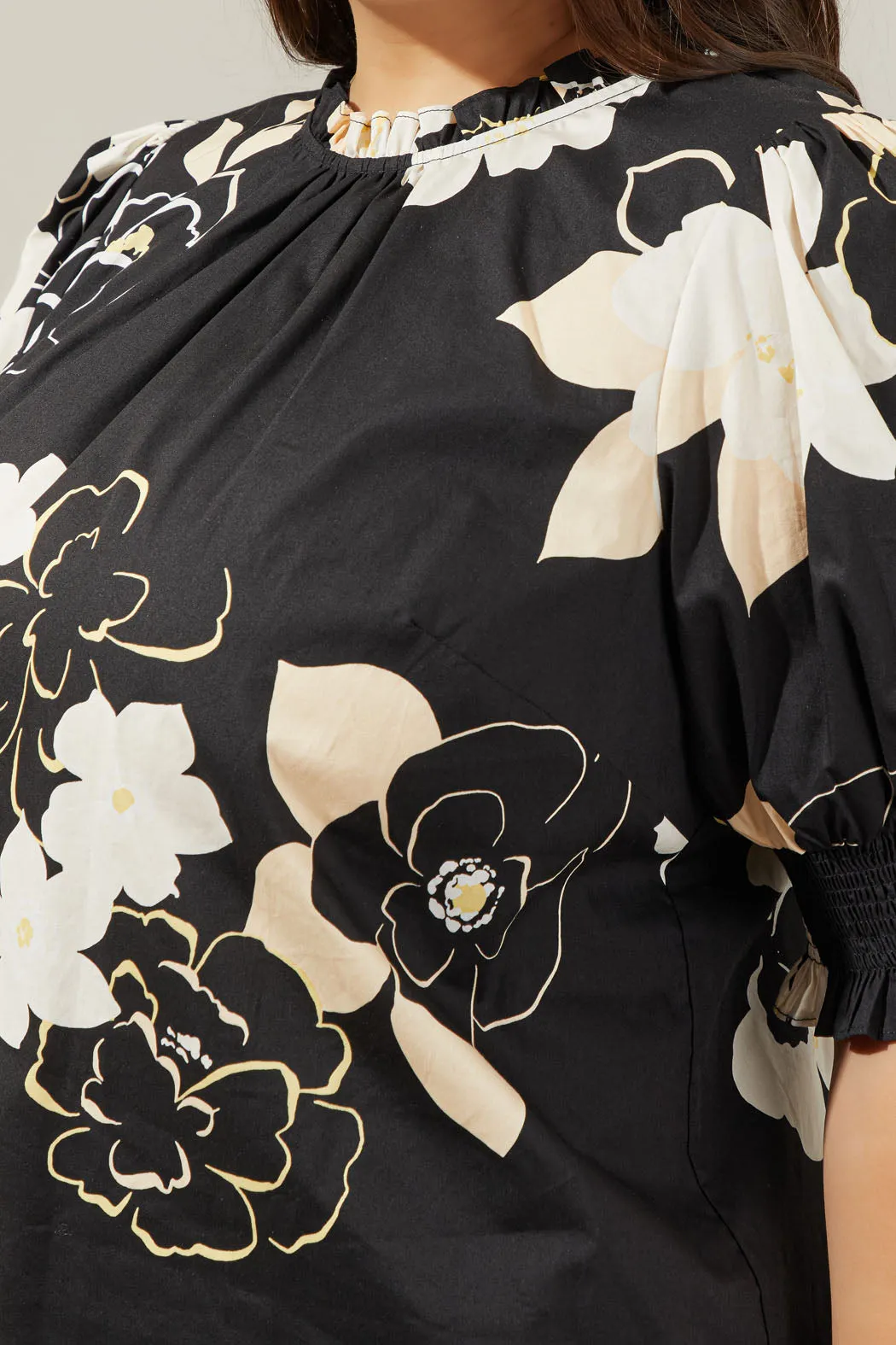 Cairan Rose Baretta Short Sleeve Blouse Curve
