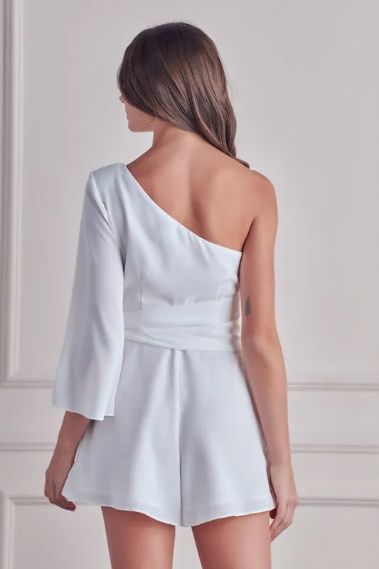 ONE SHOULDER LONG SLEEVE ROMPER