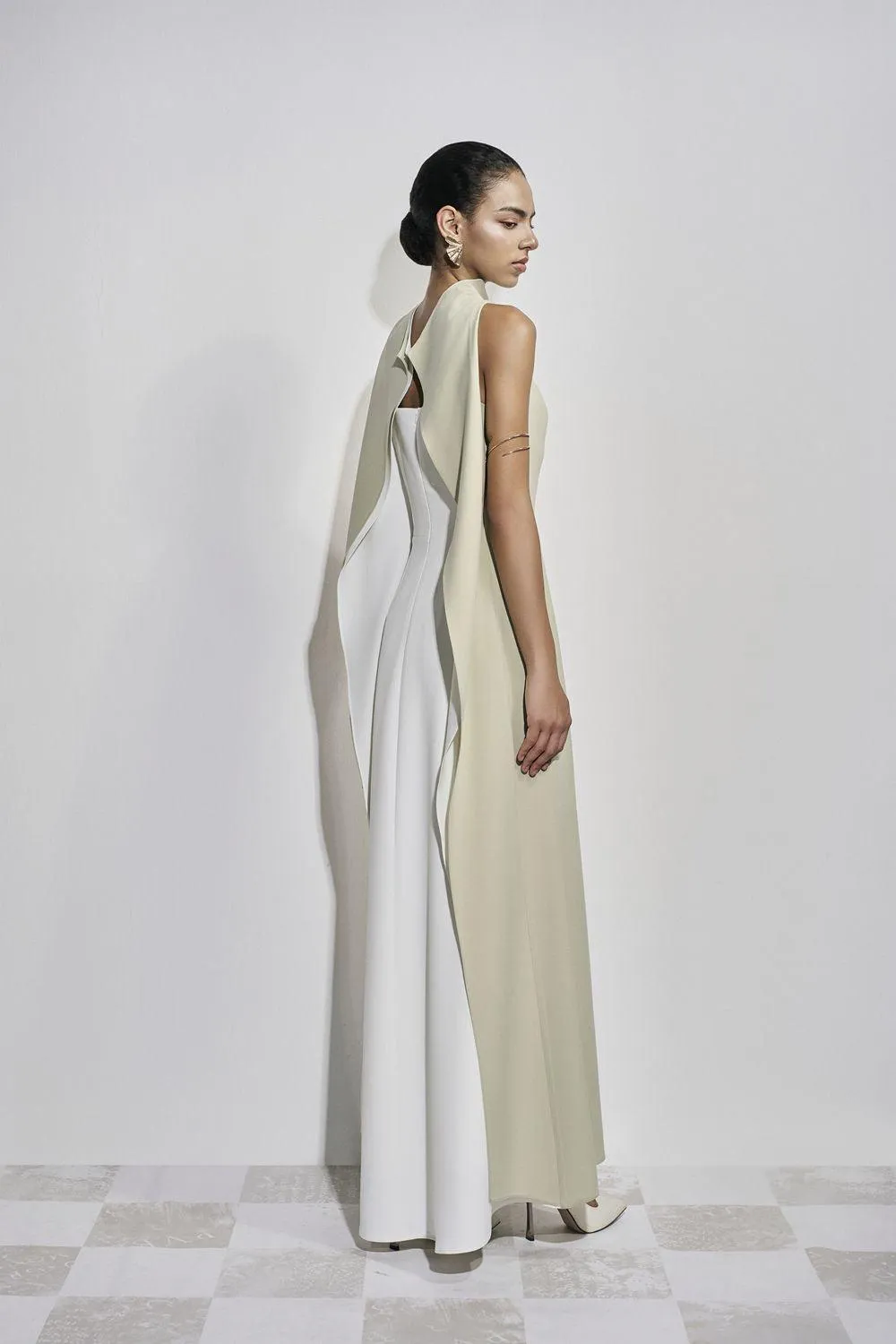 Poppy Trumpet Sleeveless Satin Floor Length Dress