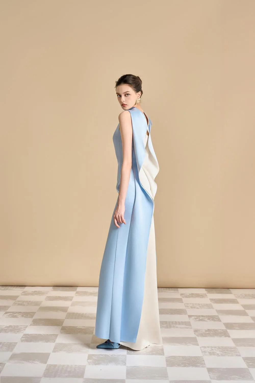 Poppy Trumpet Sleeveless Satin Floor Length Dress